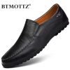 New Classic Handmade Leather Men Shoes Zipper Design Outdoor Sneakers Slip On Breathable Casual Shoes Leather Men Ankle Boots